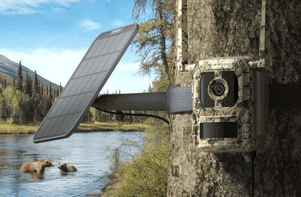 camovue solar panel with camera
